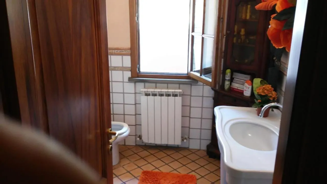 Room In Villa - Room In The Hills With Garden And Sea View San Salvatore  بيت ضيافة San Salvatore (Genoa)